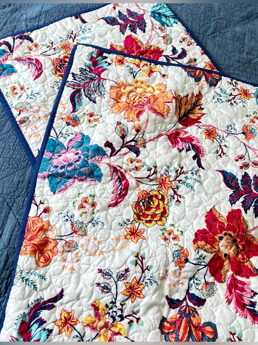 1 Set of Standard/Queen colorful Pillow Shams